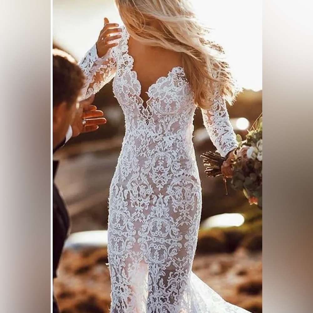 Wedding dress
